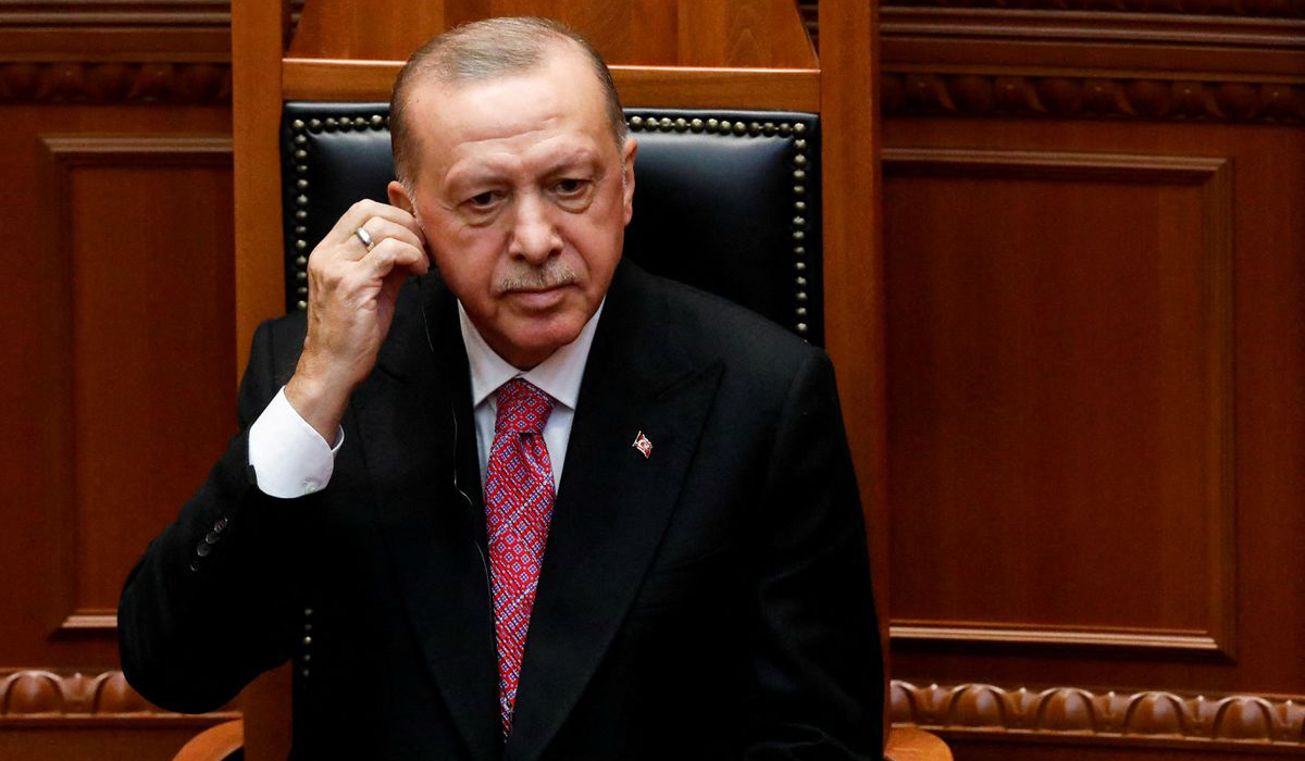 Erdogan tells Putin Turkey does not recognise steps against Ukraine's territorial integrity